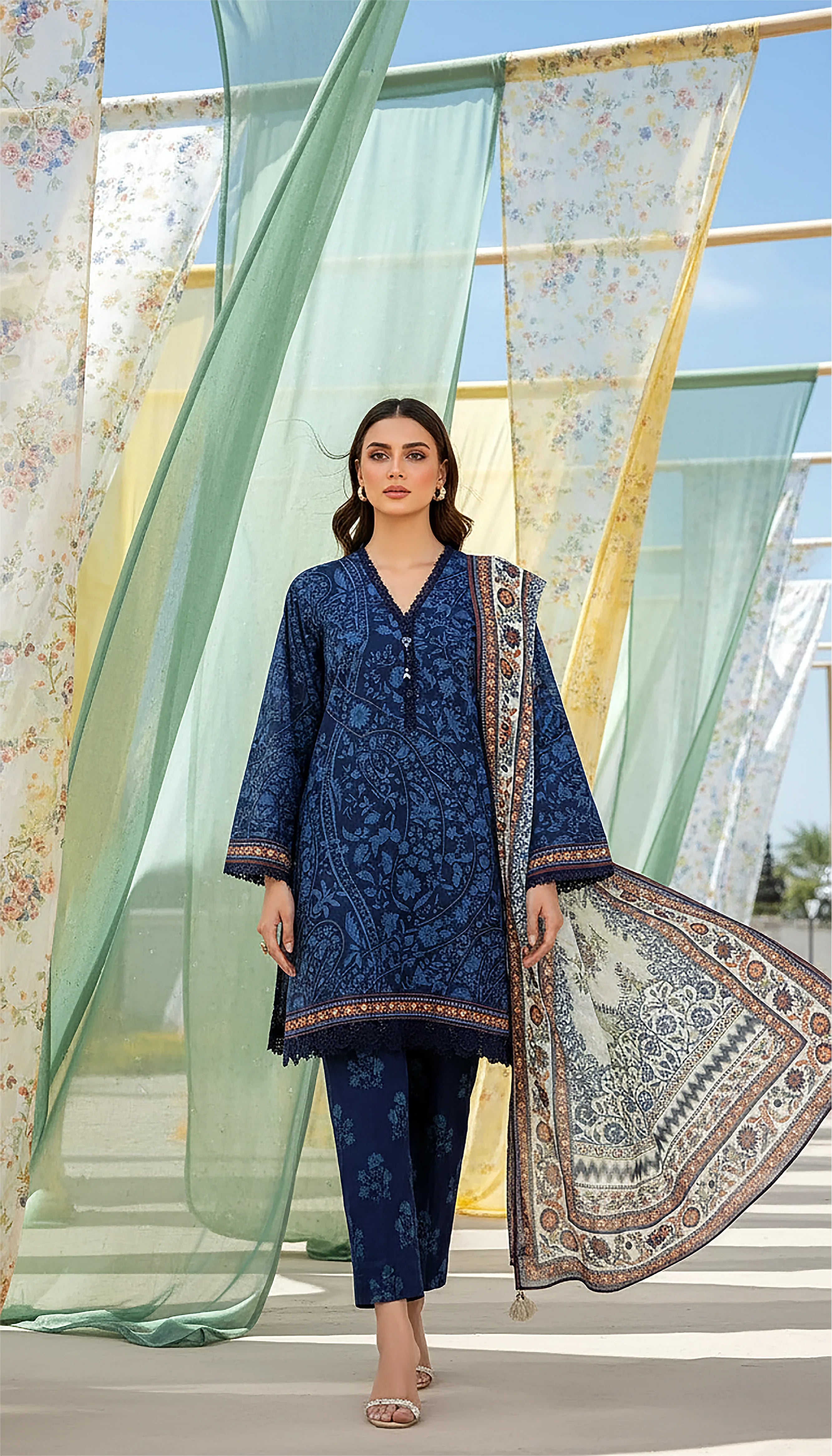 Lakhany LAWN 3PCS UNSTITCHED - LK1005