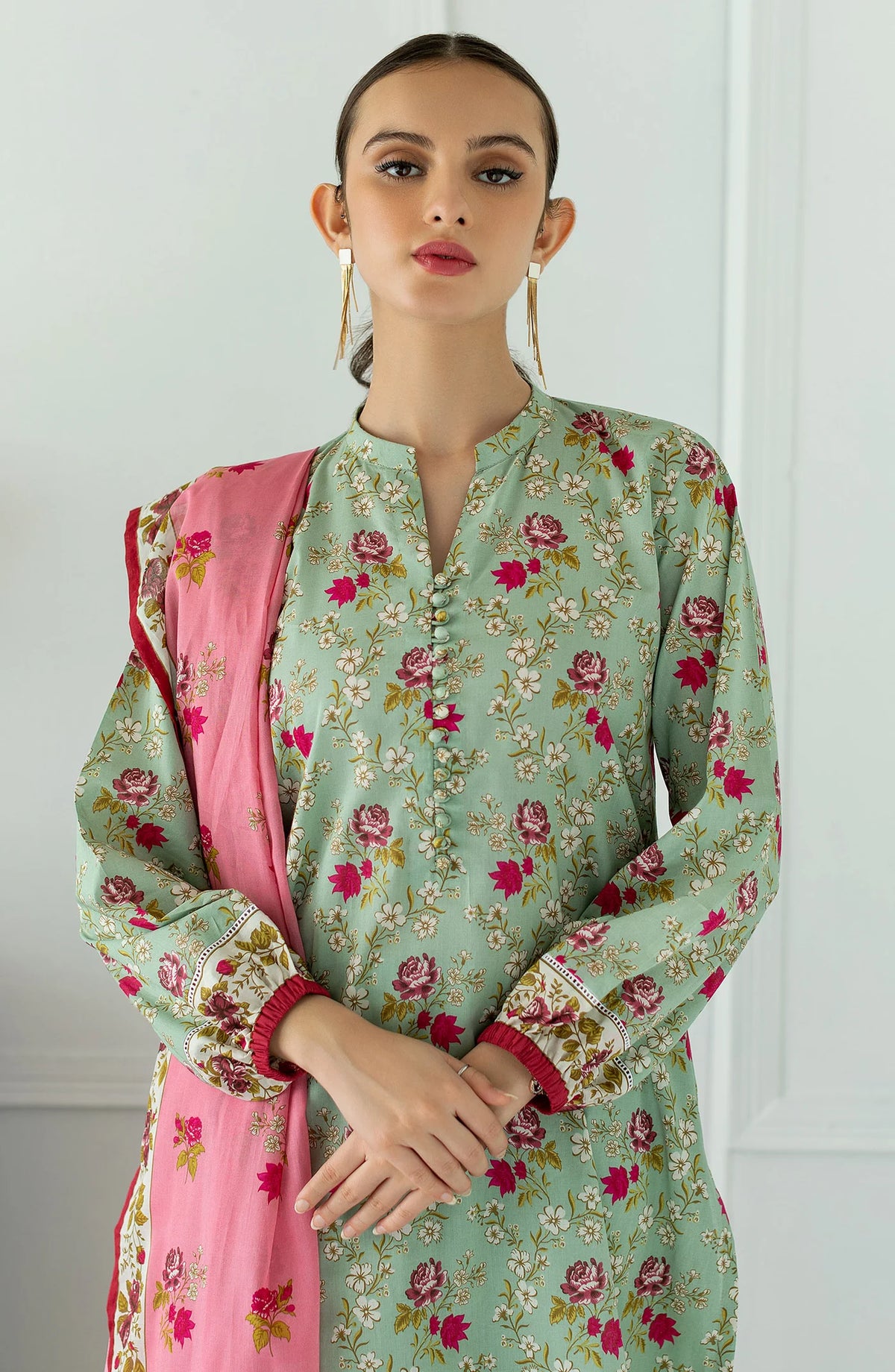 Orient 3 Piece Printed Lawn Shirt , Lawn Pant and Lawn Dupatta - 23022